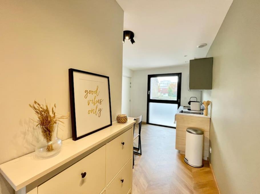 Apartamento Le Flachet - Climatisation - Wifi Villeurbanne Exterior foto